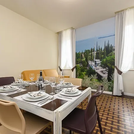 Casa Tunina *