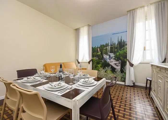 Casa Tunina *